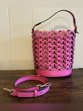A Rare Hibiscus Tea Leather Kate Spade New York Small Dorie Bucket Bag Handbag